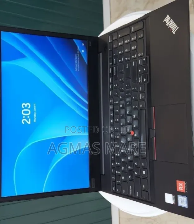 New Laptop Lenovo 8GB Intel Core i5 SSD 256GB