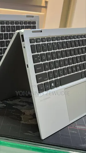 New Laptop HP EliteBook 1040 G8 16GB Intel Core i7 SSD 512GB