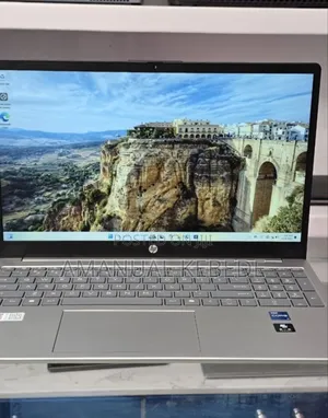New Laptop HP Stream Notebook 16GB Intel Core i7 SSD 1T