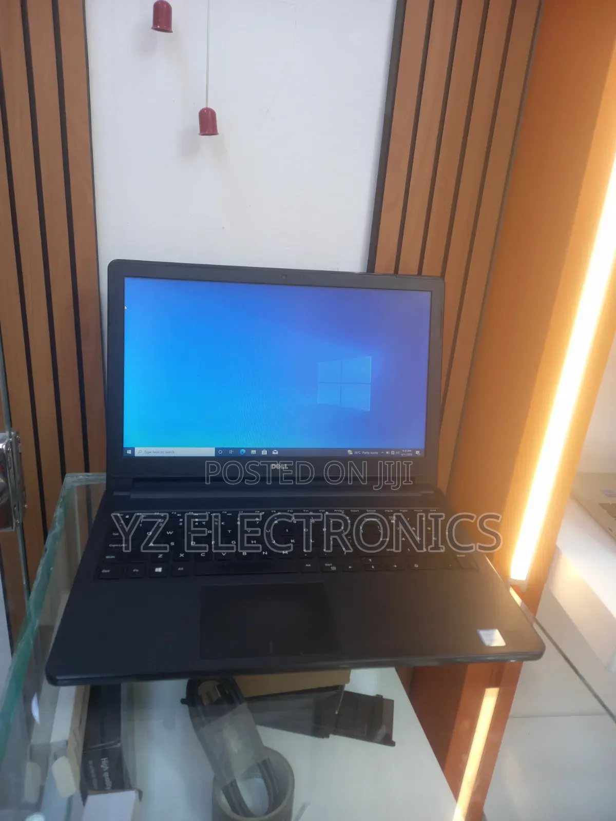 New Laptop Dell Vostro 3550 4GB Intel Core i5 SSD 500GB