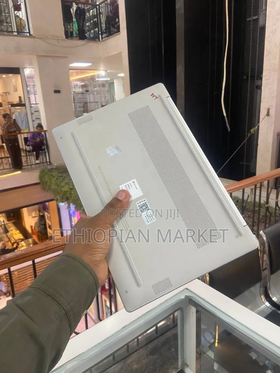 New Laptop HP 14-ep0063 16GB Intel Core i7 SSD 1T