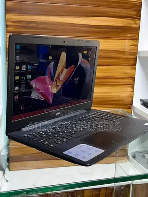 New Laptop Dell Inspiron 15 8GB Intel Core i7 SSD 256GB
