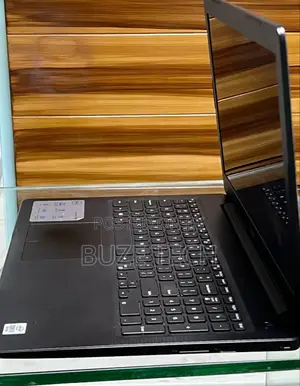New Laptop Dell Inspiron 15 8GB Intel Core i7 SSD 256GB