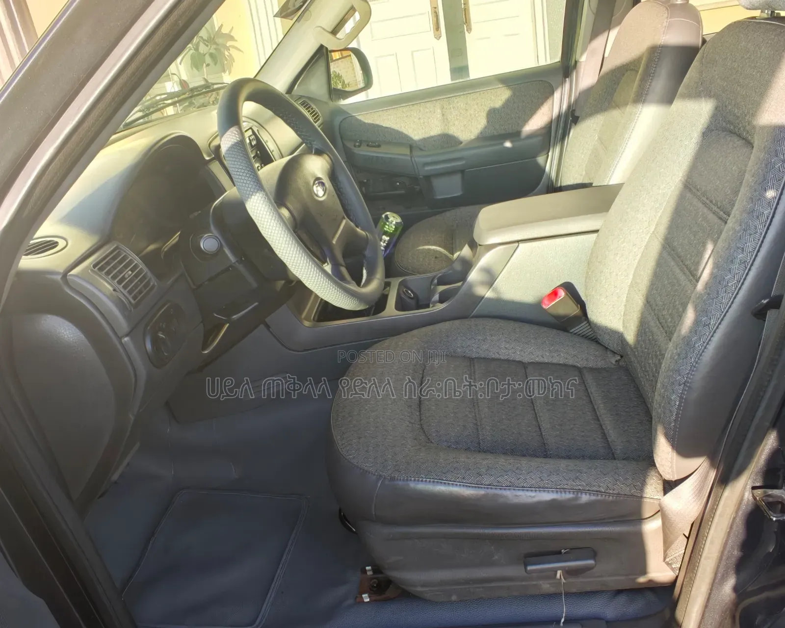 Ford Explorer 2002 Gray