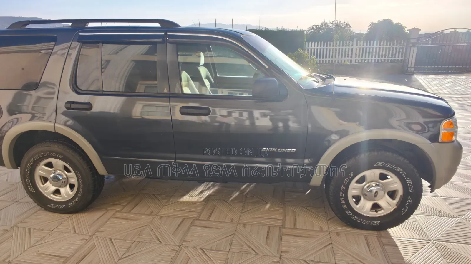 Ford Explorer 2002 Gray