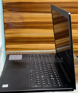 New Laptop Dell Inspiron 15 8GB Intel Core i7 SSD 256GB