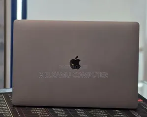 New Laptop Apple MacBook Pro 2019 64GB Intel Core i9 SSD 512GB