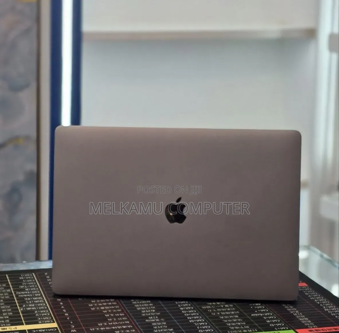 New Laptop Apple MacBook Pro 2019 64GB Intel Core i9 SSD 512GB