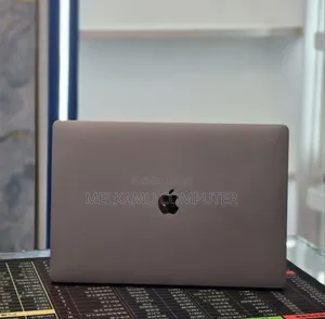 New Laptop Apple MacBook Pro 2019 64GB Intel Core i9 SSD 512GB