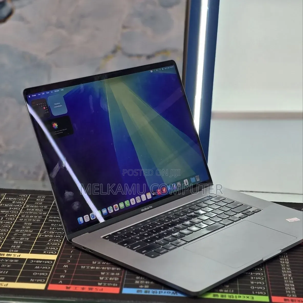 New Laptop Apple MacBook Pro 2019 64GB Intel Core i9 SSD 512GB