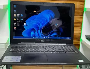 New Laptop Dell Inspiron 15 8GB Intel Core i7 SSD 256GB