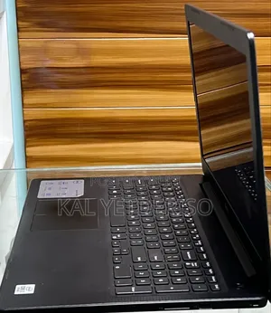 New Laptop Dell Inspiron 15 8GB Intel Core i7 SSD 256GB