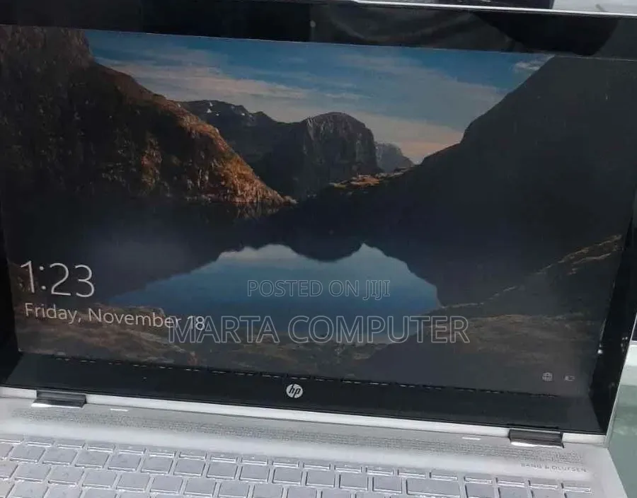 New Laptop HP Envy X360 16GB Intel Core i7 SSD 512GB
