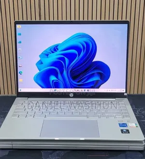 New Laptop HP Pavilion 14 16GB Intel Core i5 SSD 512GB