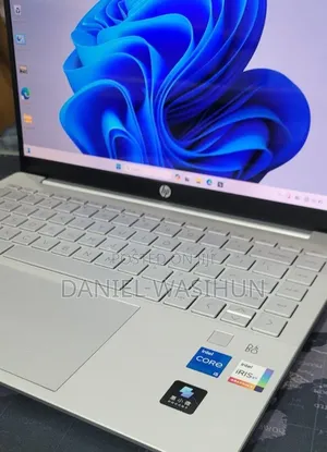 New Laptop HP Pavilion 14 16GB Intel Core i5 SSD 512GB