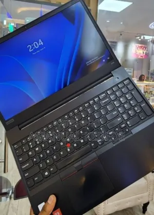 New Laptop Lenovo ThinkPad E580 8GB Intel Core i5 HDD+SSD 1.5T