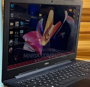 New Laptop Dell Inspiron 15 8GB Intel Core i7 SSD 256GB