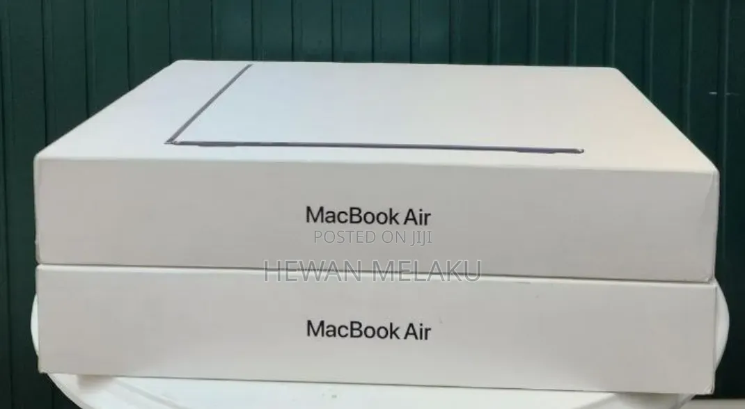 New Laptop Apple MacBook Air 2026 M5 16GB Apple M5 SSD 512GB