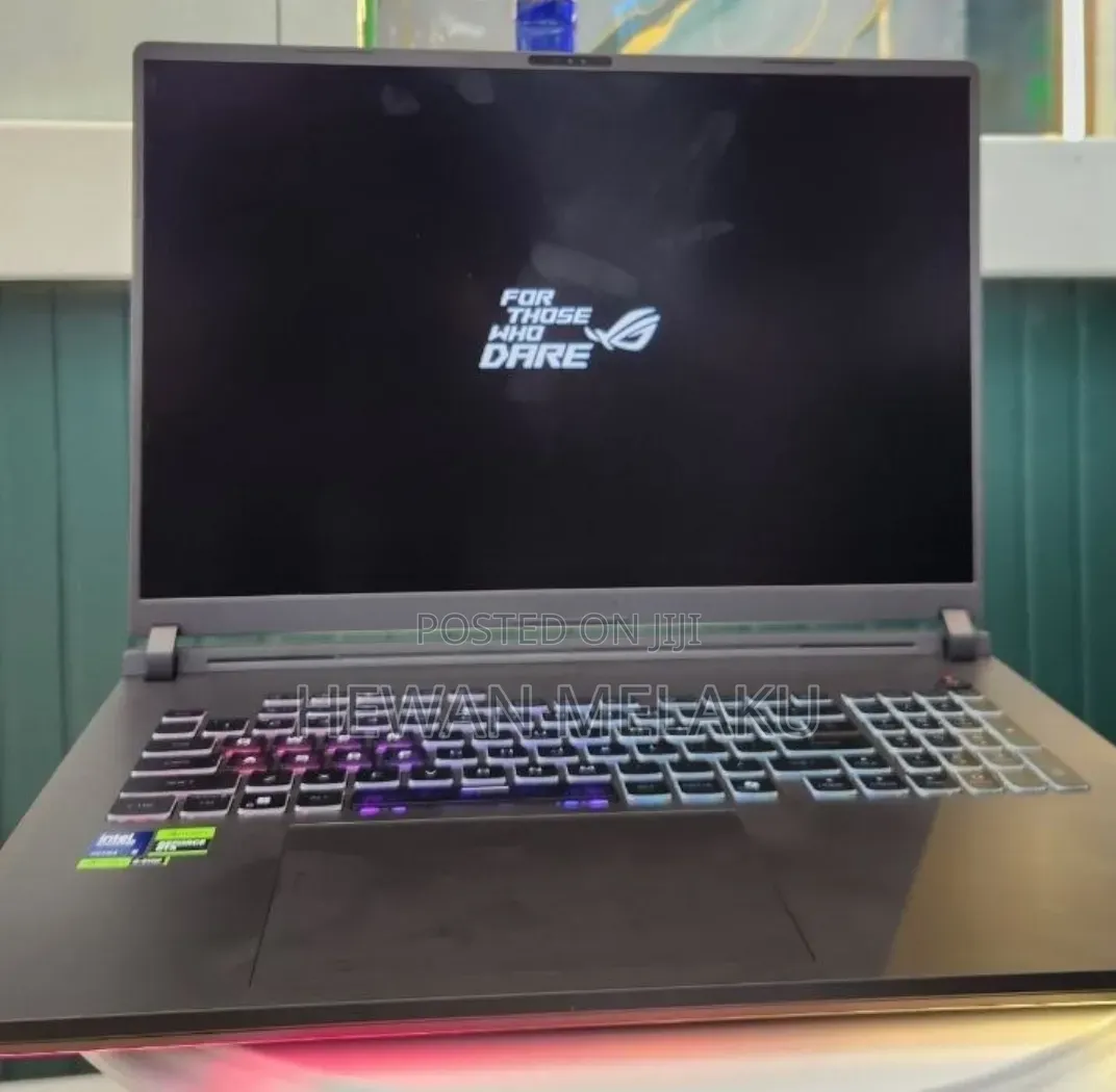 New Laptop Asus 32GB Intel Core Ultra 7 SSD 2T