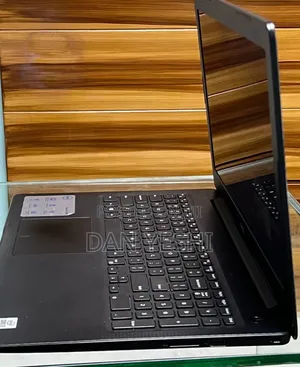 New Laptop Dell Inspiron 15 8GB Intel Core i7 SSD 256GB