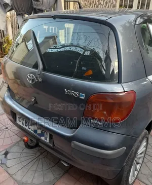 Toyota Yaris 2005