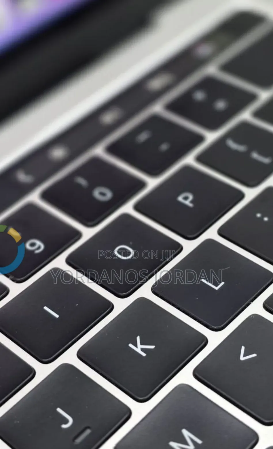New Laptop Apple MacBook Pro 2019 16GB Intel Core i7 SSD 256GB