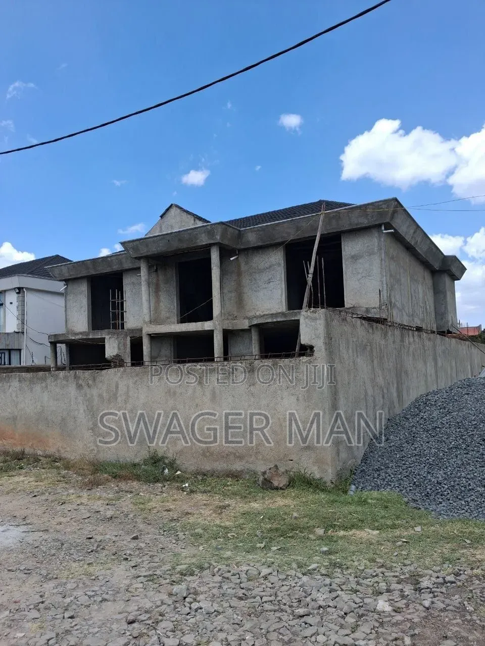 6bdrm Townhouse/Terrace in Legetafo, Yeka for sale