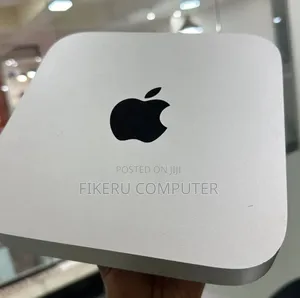 New Laptop Apple MacBook 8GB Apple M1 SSD 512GB