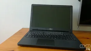Laptop Dell Vostro 3560 8GB Intel Core i5 HDD 1T