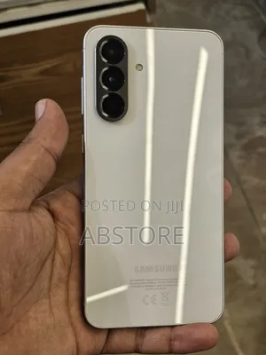 New Samsung Galaxy A56 256 GB White