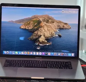 New Laptop Apple MacBook 2018 32GB Intel Core i7 SSD 1T