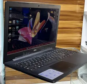 New Laptop Dell 4GB Intel Core i7 SSD 256GB
