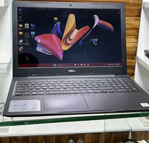 New Laptop Dell 4GB Intel Core i7 SSD 256GB