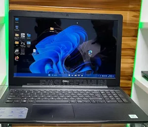 New Laptop Dell Inspiron 15 8GB Intel Core i7 SSD 256GB