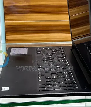 New Laptop Dell Inspiron 15 8GB Intel Core i7 SSD 256GB