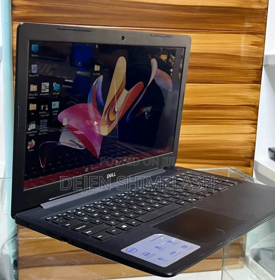 New Laptop Dell Inspiron 15 8GB Intel Core i7 SSD 512GB