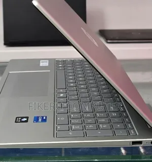New Laptop HP Stream Notebook 16GB Intel Core i7 SSD 1T