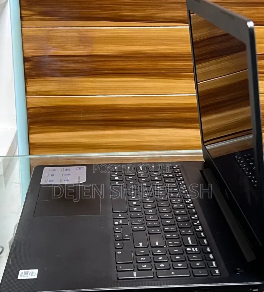 New Laptop Dell Inspiron 15 8GB Intel Core i7 SSD 512GB