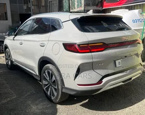 BYD Song Plus 2024 Gold