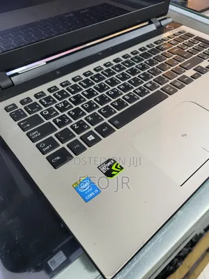 Laptop Toshiba Satellite C55 8GB Intel Core i5 HDD 1T