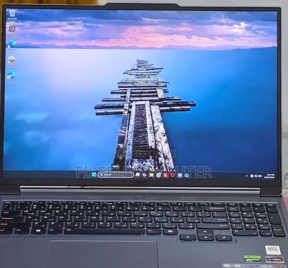 New Laptop Lenovo Legion 5 16GB AMD Ryzen 7 SSD 1T