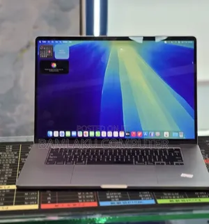 New Laptop Apple MacBook Pro 2019 64GB Intel Core i9 SSD 512GB