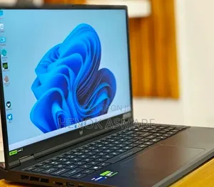 New Laptop Acer Predator Helios Neo 16 16GB Intel Core i7 SSD 1T