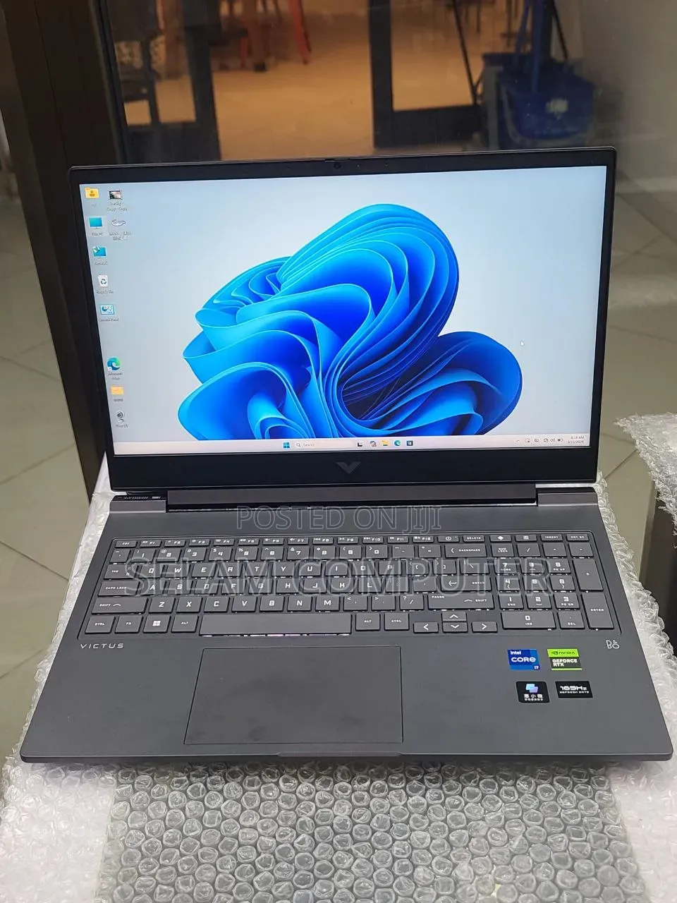 New Laptop HP Victus 15 16GB Intel Core i7 SSD 1T