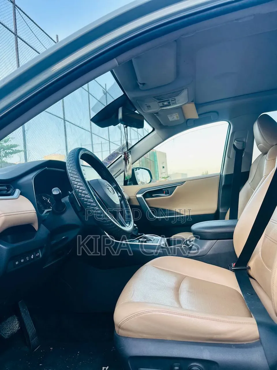 Toyota RAV4 2020 Green