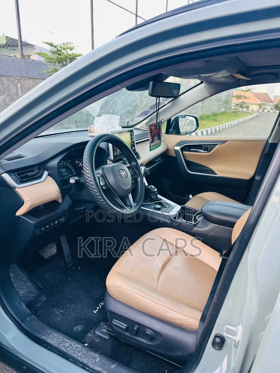 Toyota RAV4 2020 Green