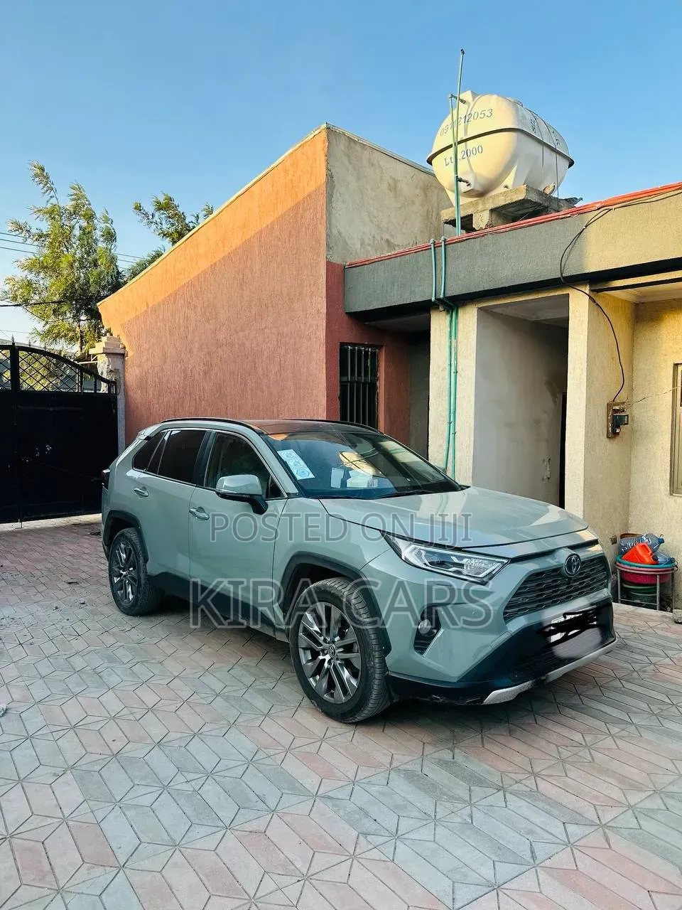 Toyota RAV4 2020 Green