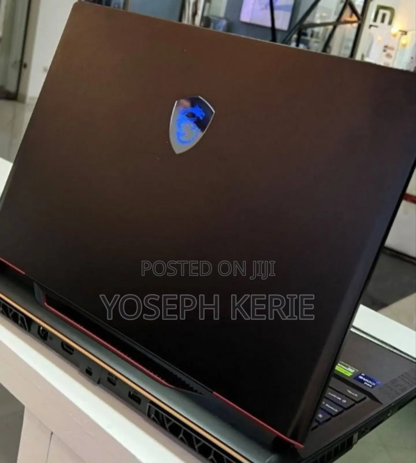 New Laptop MSI Raider GE68HX 13VI-202US 32GB Intel Core i9 SSD 1T