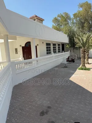 Furnished 8bdrm House in Bole for sale