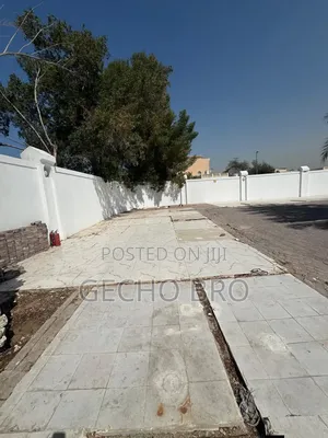Furnished 8bdrm House in Bole for sale